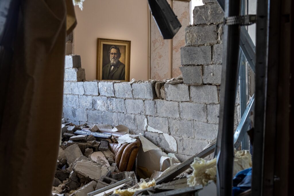 Click to enlarge kharkiv destroyed building ukraine war