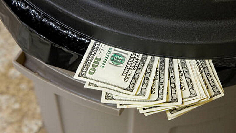 us dollar garbage can russia dumps