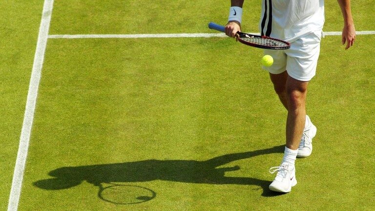 Click to enlarge Tennis player