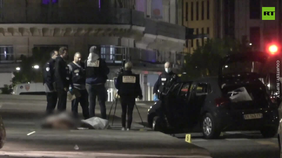 paris shooting police
