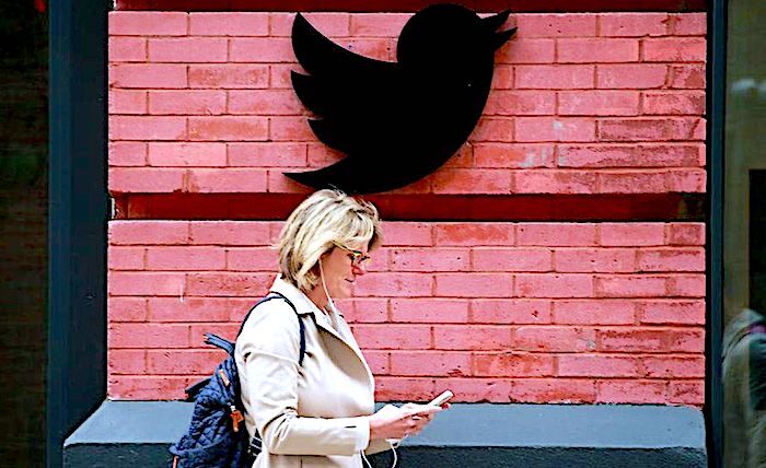 Click to enlarge Woman Twitbird