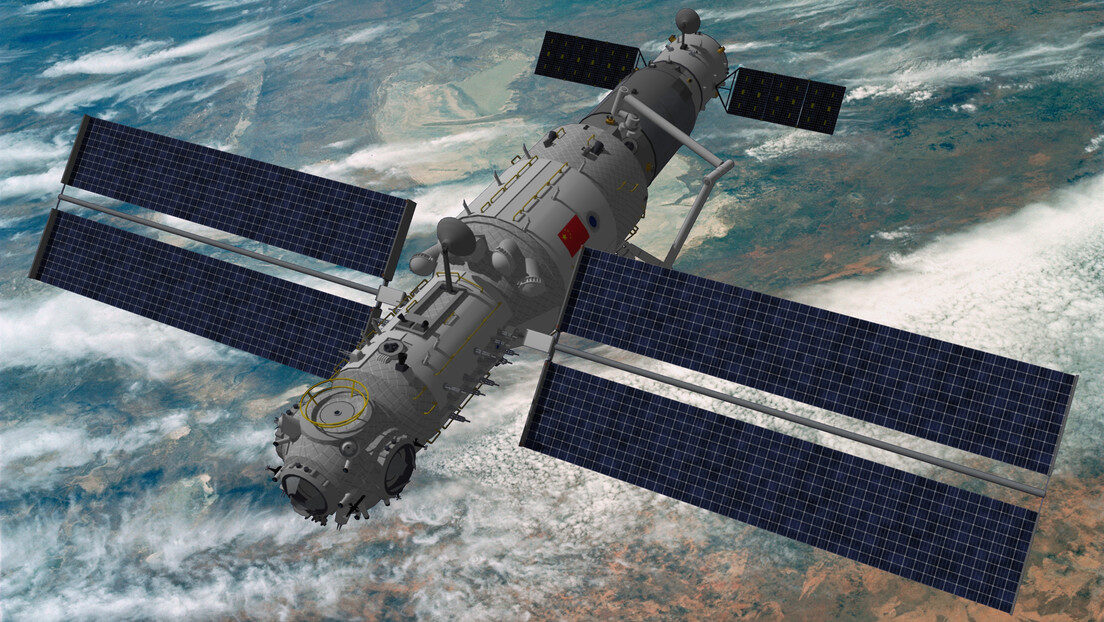 Click to enlarge artists conception russian space station