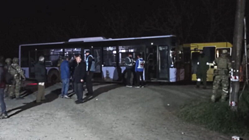 civilian hostages Mariupol