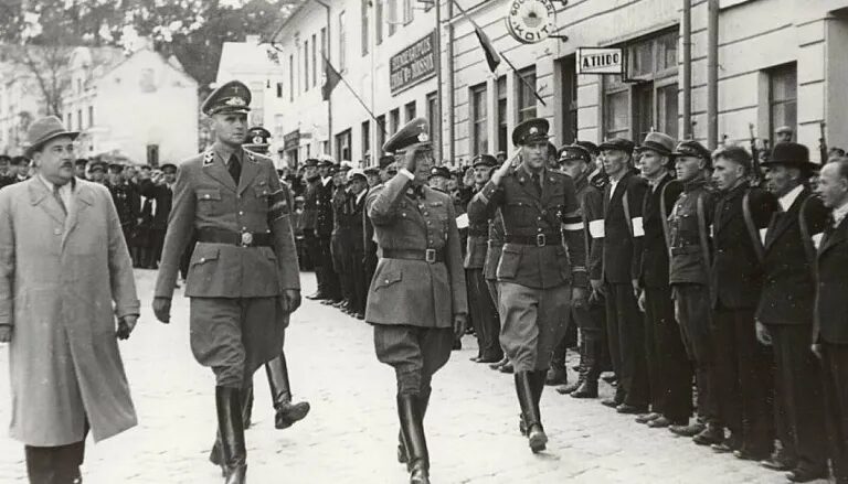Click to enlarge Nazi's in Estonia