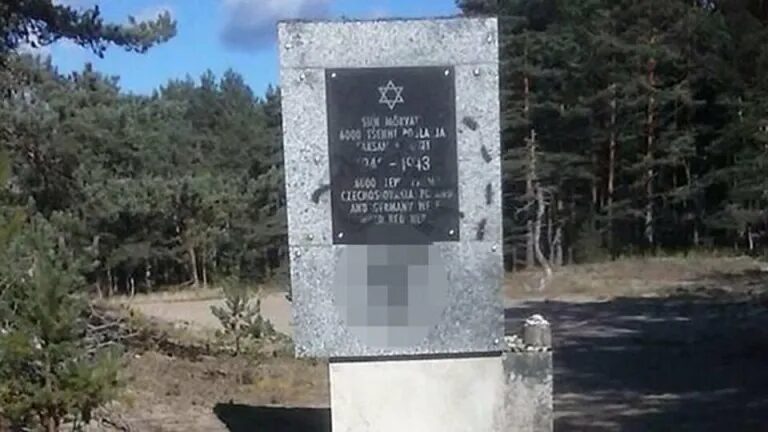 Click to enlarge Monument