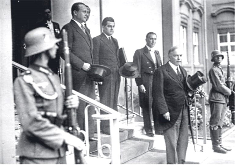 Canadian Prime Minister William Lyon Mackenzie hitler