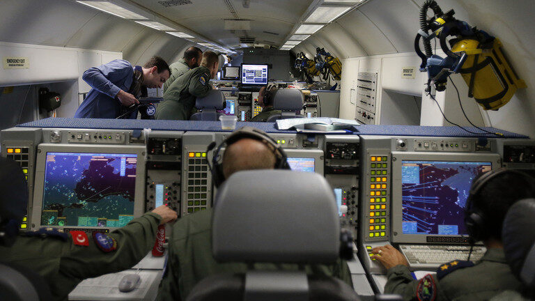Click to enlarge E-3A AWACS plane patrols over Romania and Poland