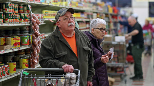 Click to enlarge grocery shopper