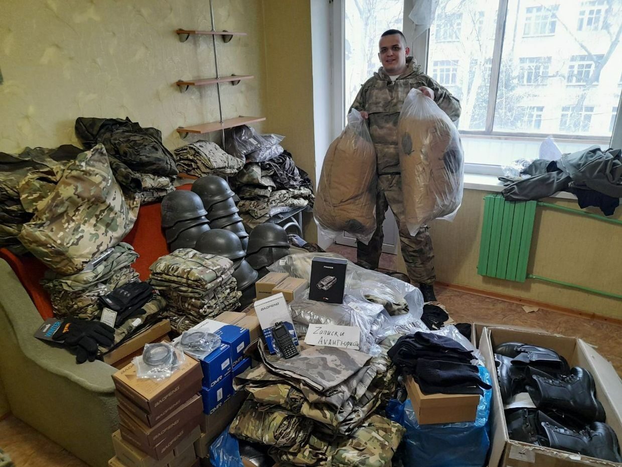 Click to enlarge donbas ukraine soldier