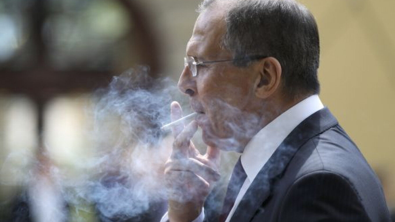 lavrov smoking