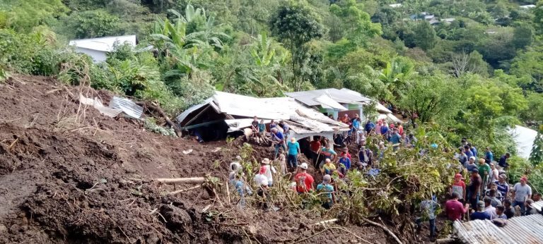 Landslide in Los Pinos, Tucurú, Alta Verapaz, Guatemala, May 2022.
