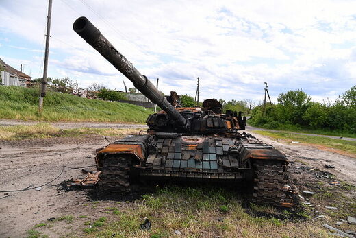 ukraine tank destroyed
