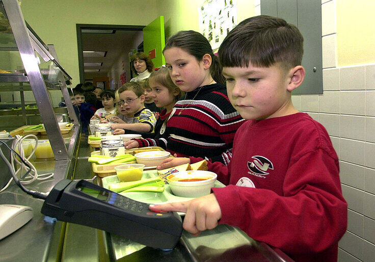 school lunch cafeteria