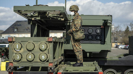 Click to enlarge german army