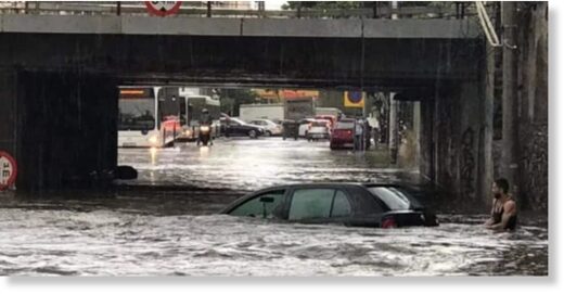 Unprecedented images with the floods in Thessaloniki / Forecast Weather Greece Πηγή: iefimerida.gr - Thessaloniki: Heavy floods in the city, drivers trapped and roads closed [video & images] - iefimerida.gr
