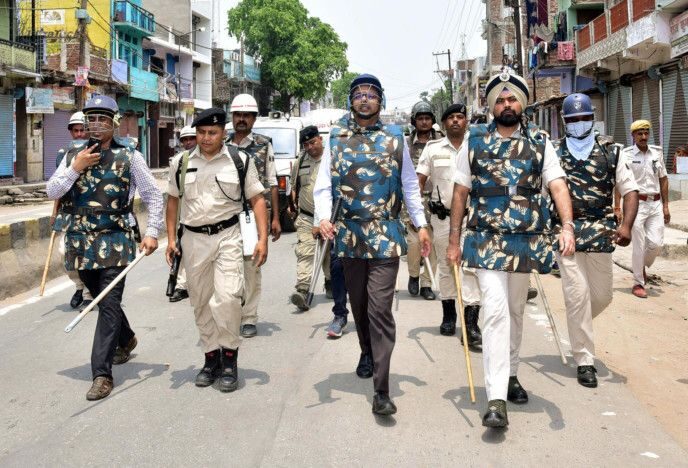 Click to enlarge police india military