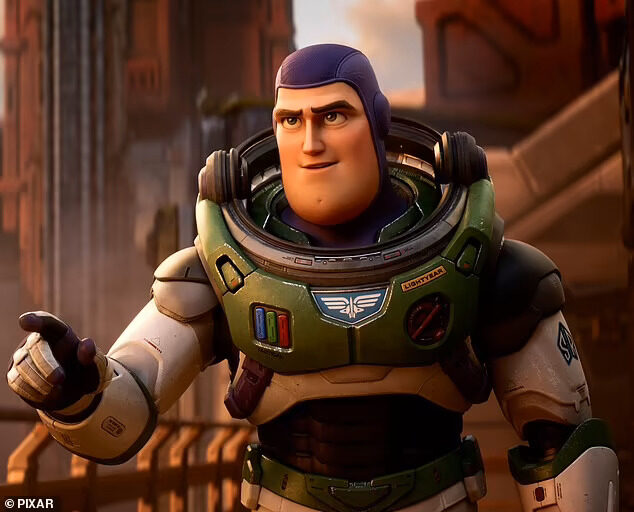 Click to enlarge buzz lightyear toy story disney
