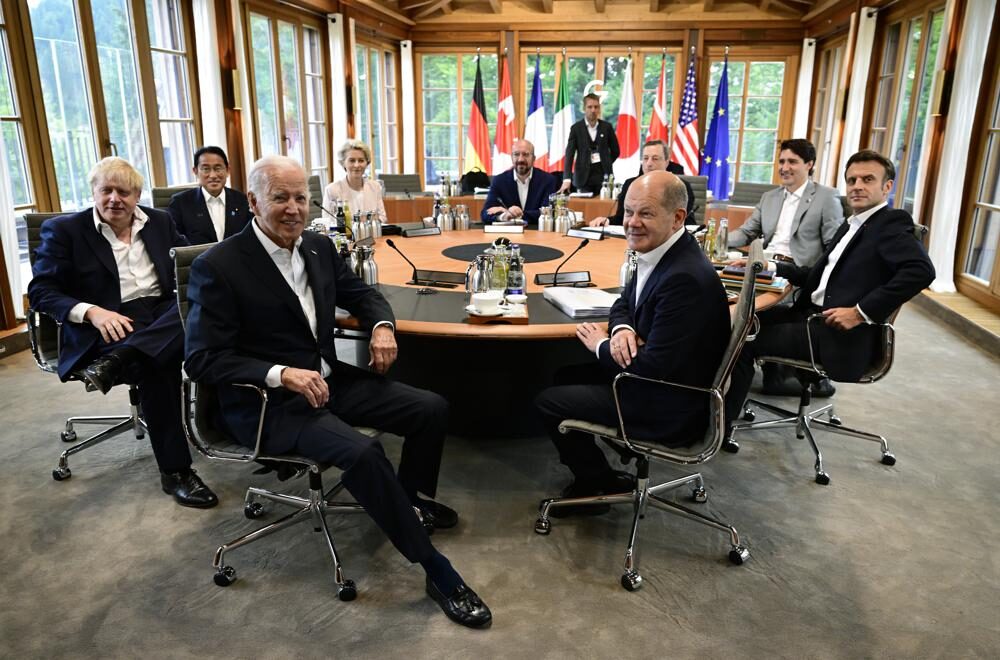 Click to enlarge G7 summit 2022