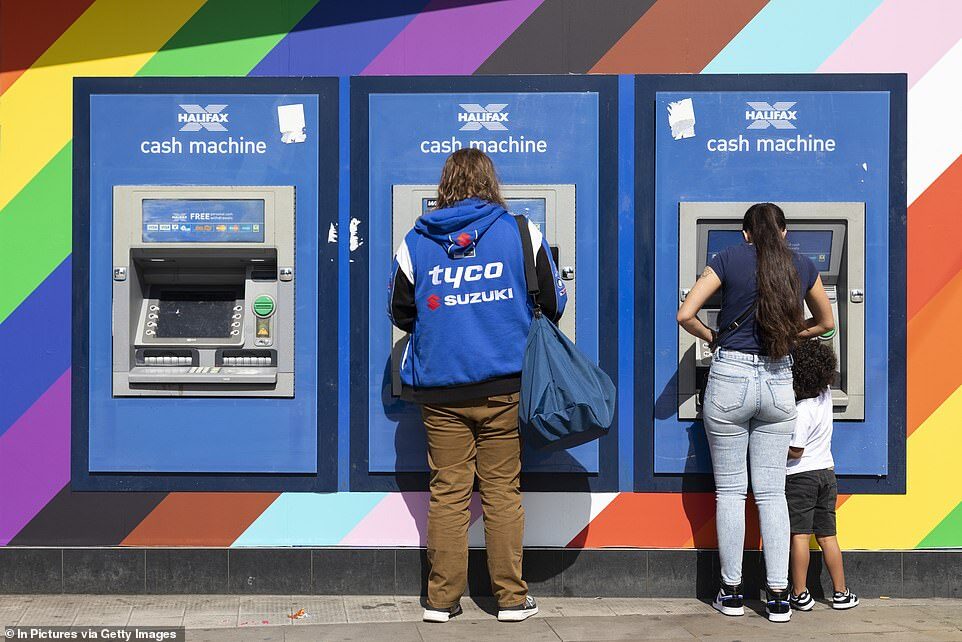 halifax bank cash machines