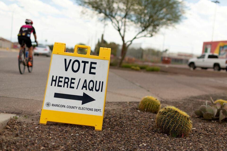 vote here sign