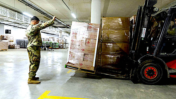 Click to enlarge Army unloading