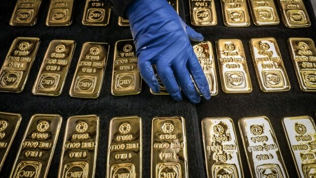 Click to enlarge Bullion gold
