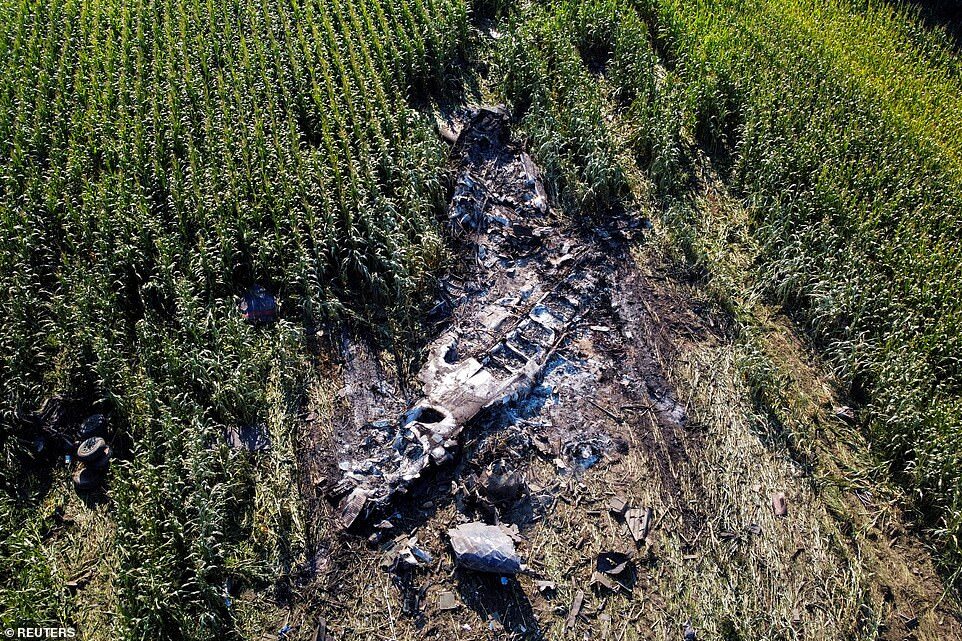 Ukrainian cargo plane which crashed in fireball explosion in Greece was carrying 11 TONS of weapons including mortar shells and land mines to Bangladesh Ukrainian cargo plane which crashed in fireball explosion in Greece was carrying 11 TONS of weapons including mortar shells and land mines to Bangladesh