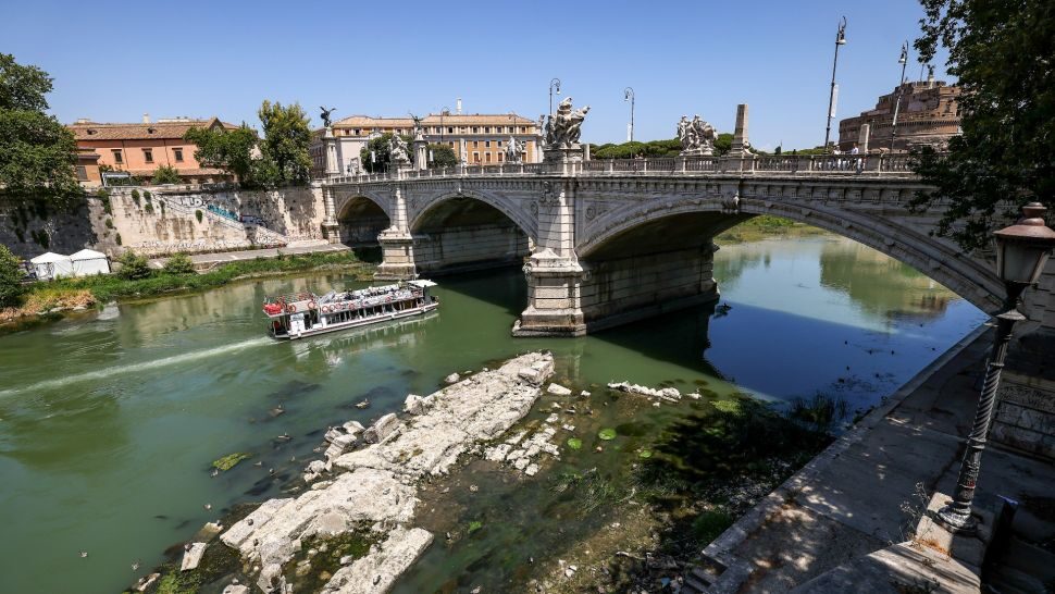 Click to enlarge bridge of nero italy drought
