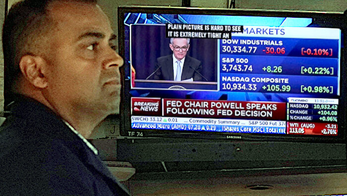 Click to enlarge Stock exchange board