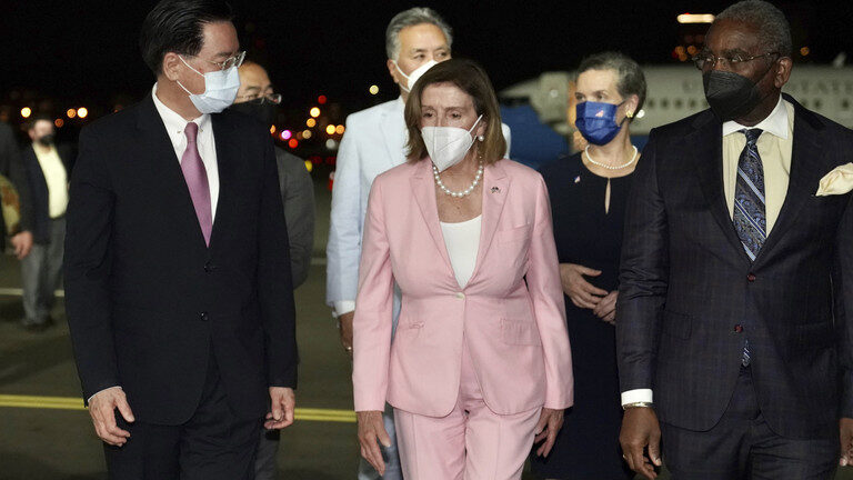 pelosi taiwan