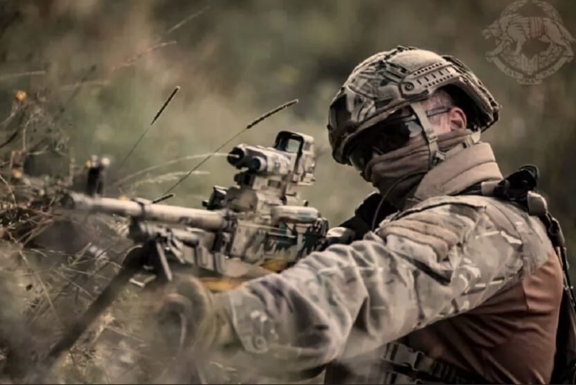 Ukrainian Special Forces (SSO) sniper.