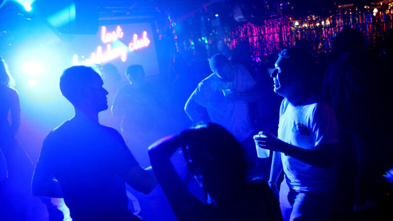 Click to enlarge nightclub