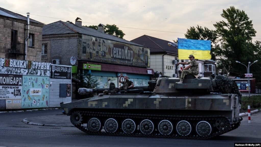 Ukrainian soldiers