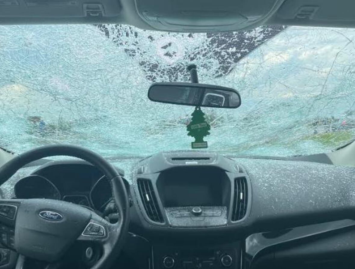 Large hailstones fell near Innisfail, Alta., and damaged dozens of vehicles shortly after 6 p.m. Monday.