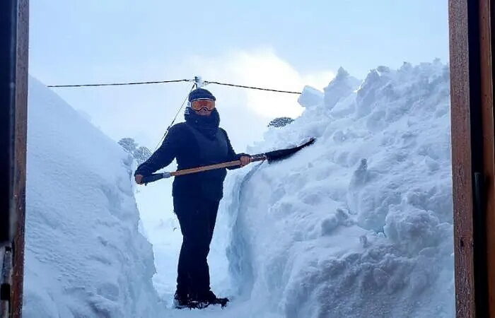 Click to enlarge snow argentina heavty