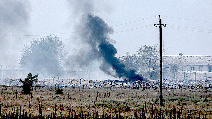 Click to enlarge billow smoke