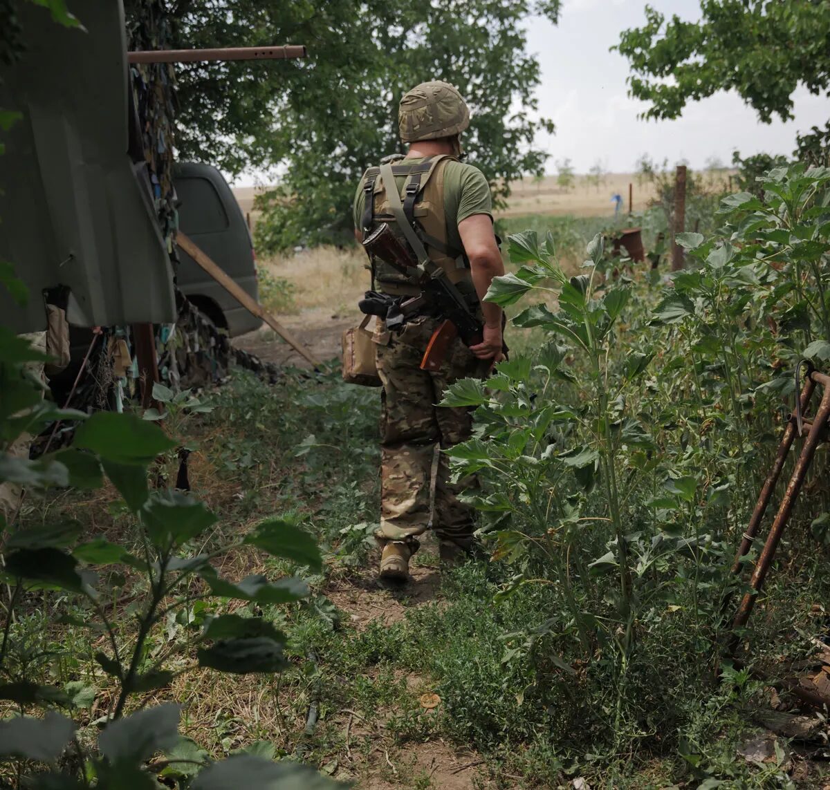 Click to enlarge A Ukrainian soldier near Mykolaiv.