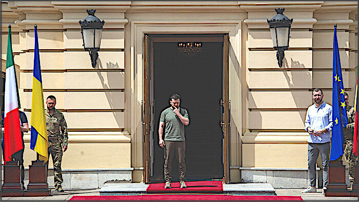 Click to enlarge Zelensky