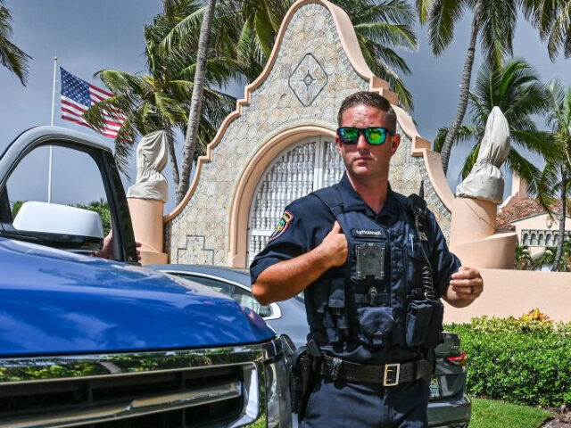 Click to enlarge fbi raid mar a lago trump