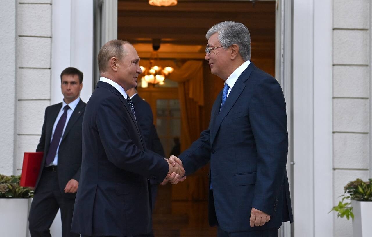 kazakstahn putin russia tokayev