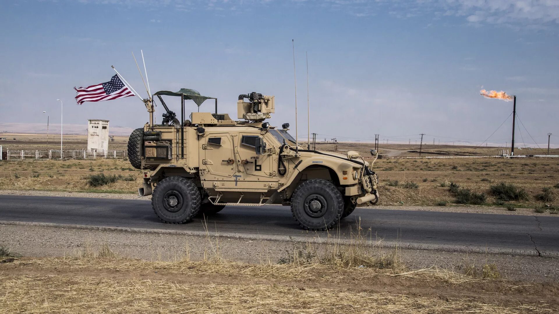 Click to enlarge US military in Syria