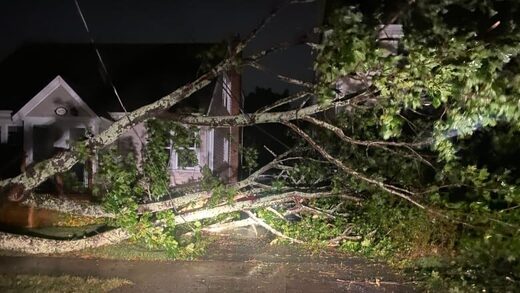 Fiona makes landfall in Canada, leaving hundreds of thousands without power