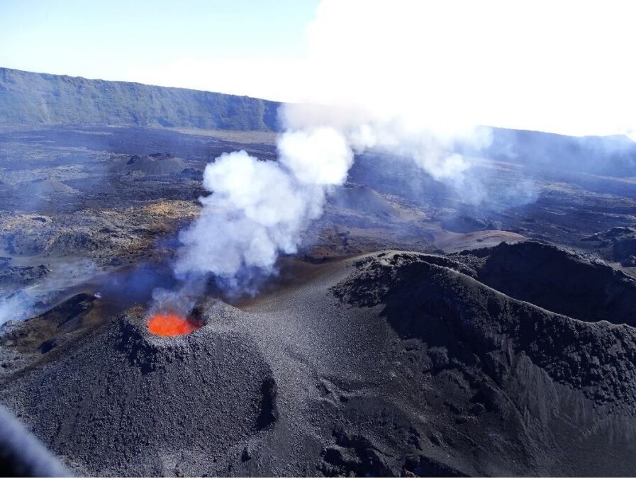 Piton de la Fournaise Volcano (La Réunion):