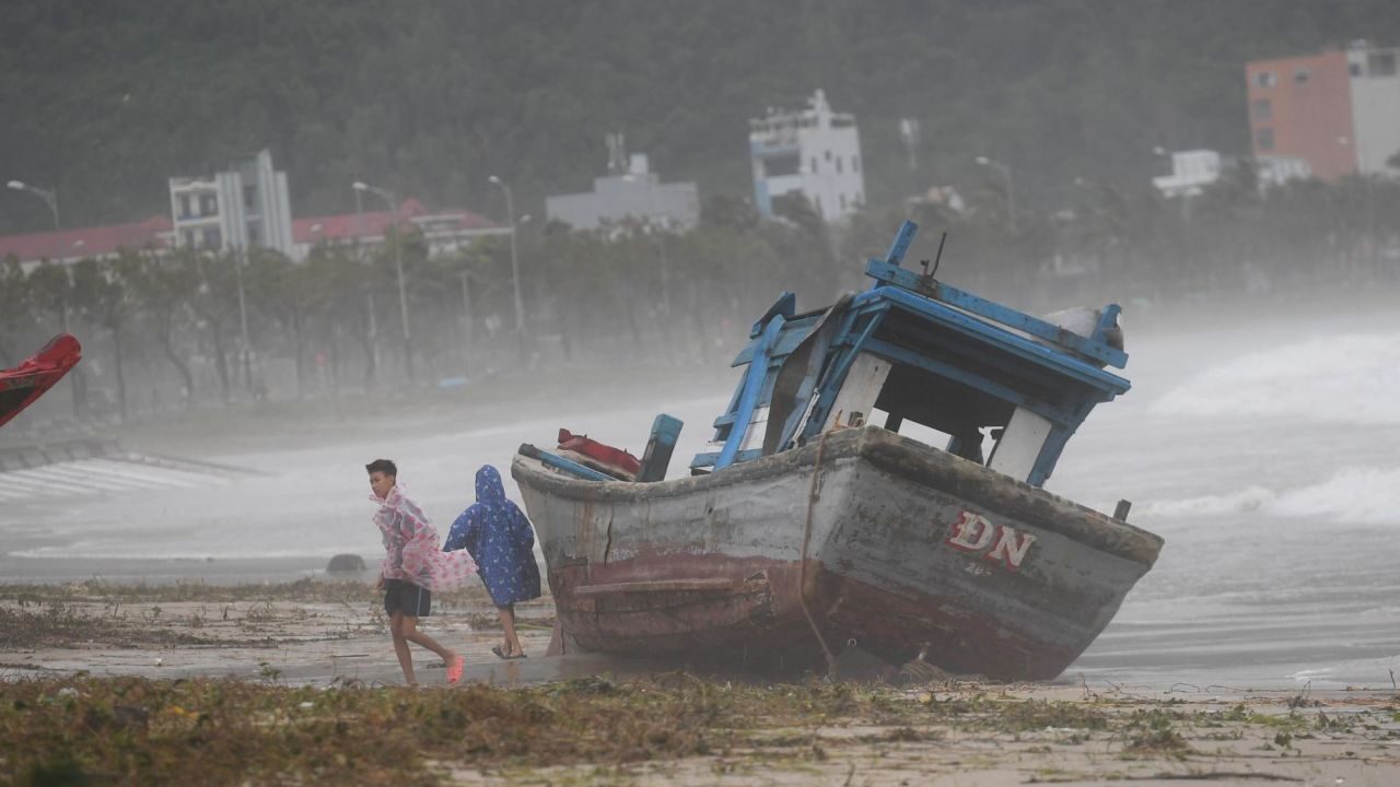 Typhoon Noru brings heavy rain and strong