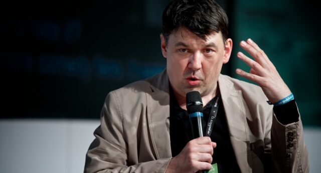 Graham Linehan critical mermaids trangender