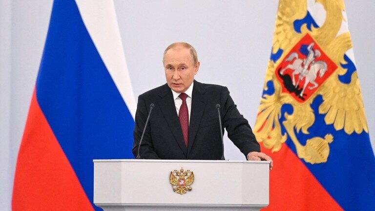Click to enlarge putin