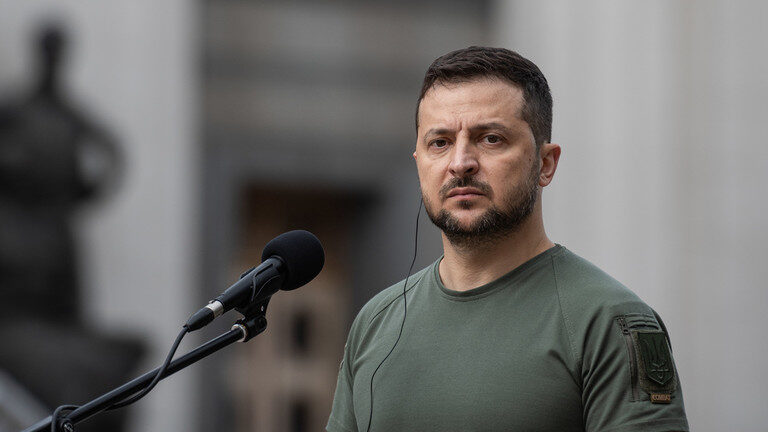 Click to enlarge Zelensky