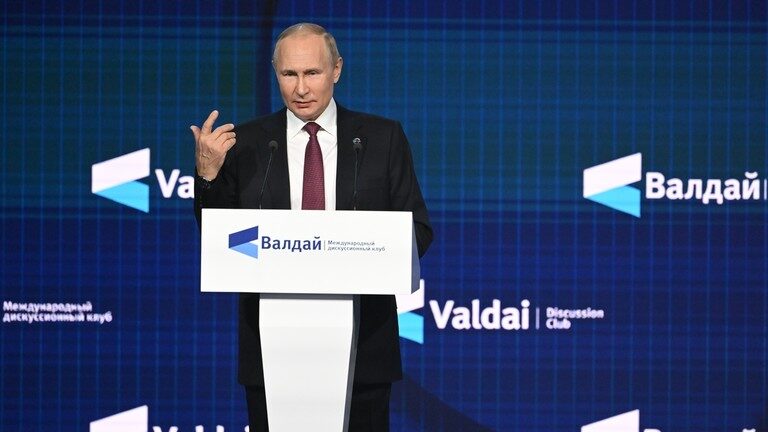 Click to enlarge Putin Valdai Club