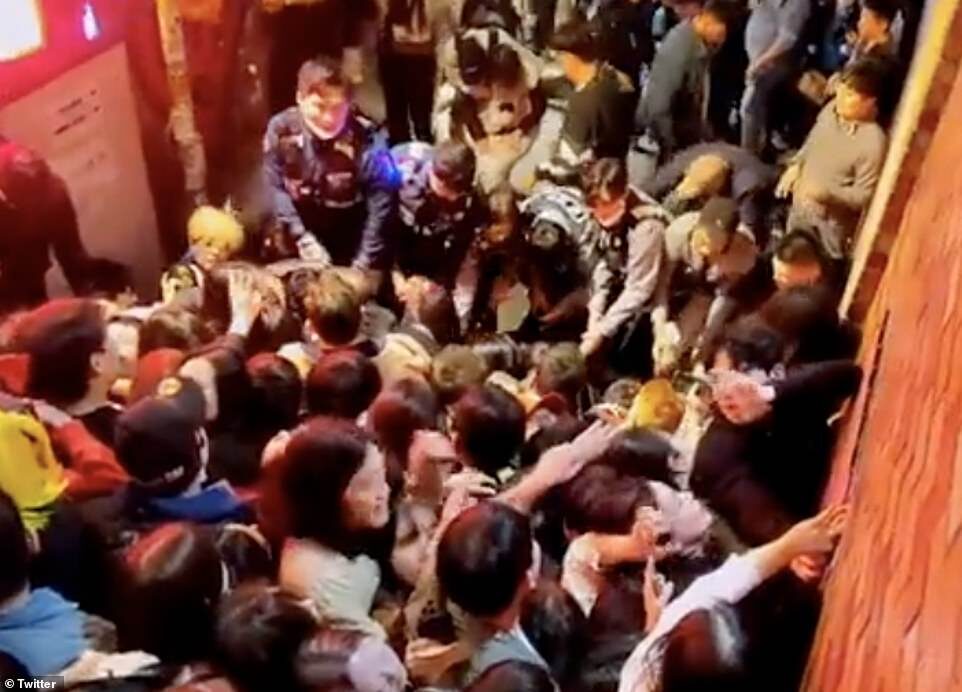 Click to enlarge korea stampede