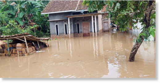 Two young people died in floods in South Lampun